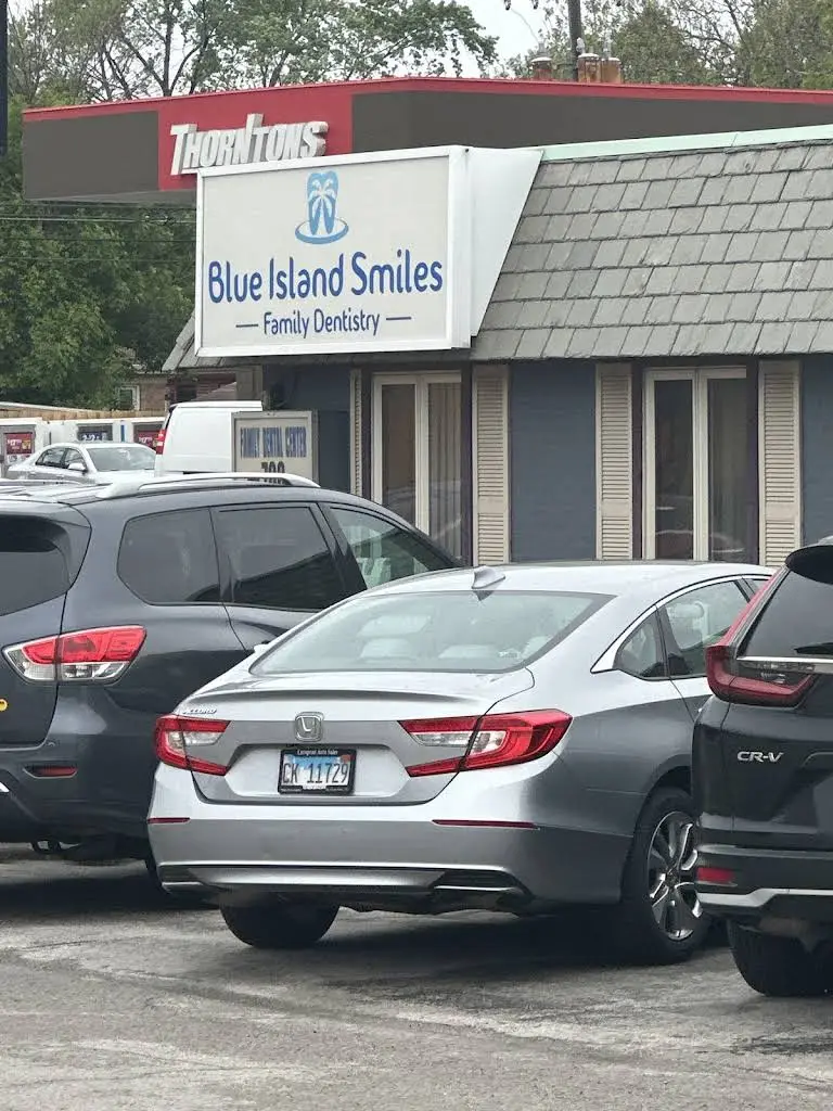 Blue Island Smiles