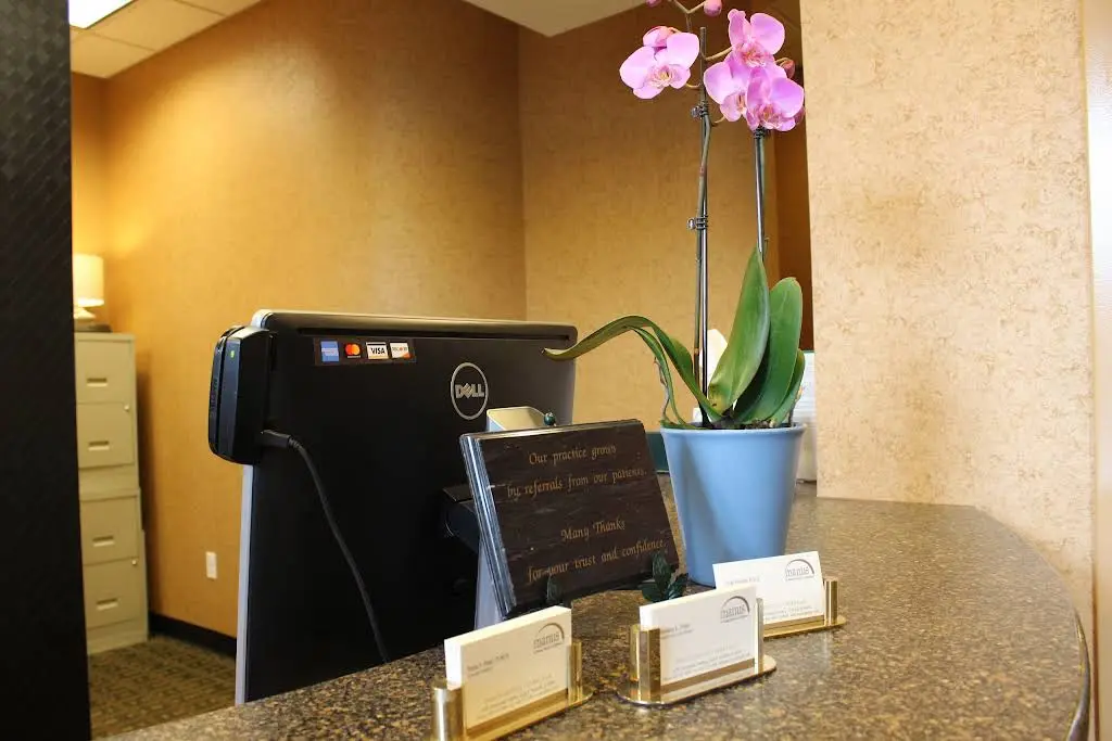 Manus Dental - Yorkville