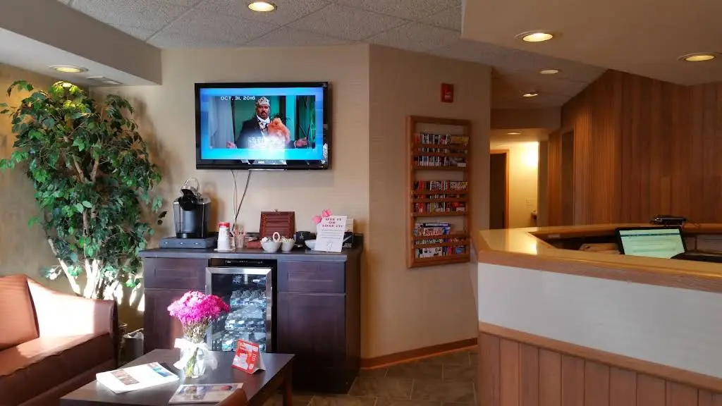 Randallwood Dental Associates