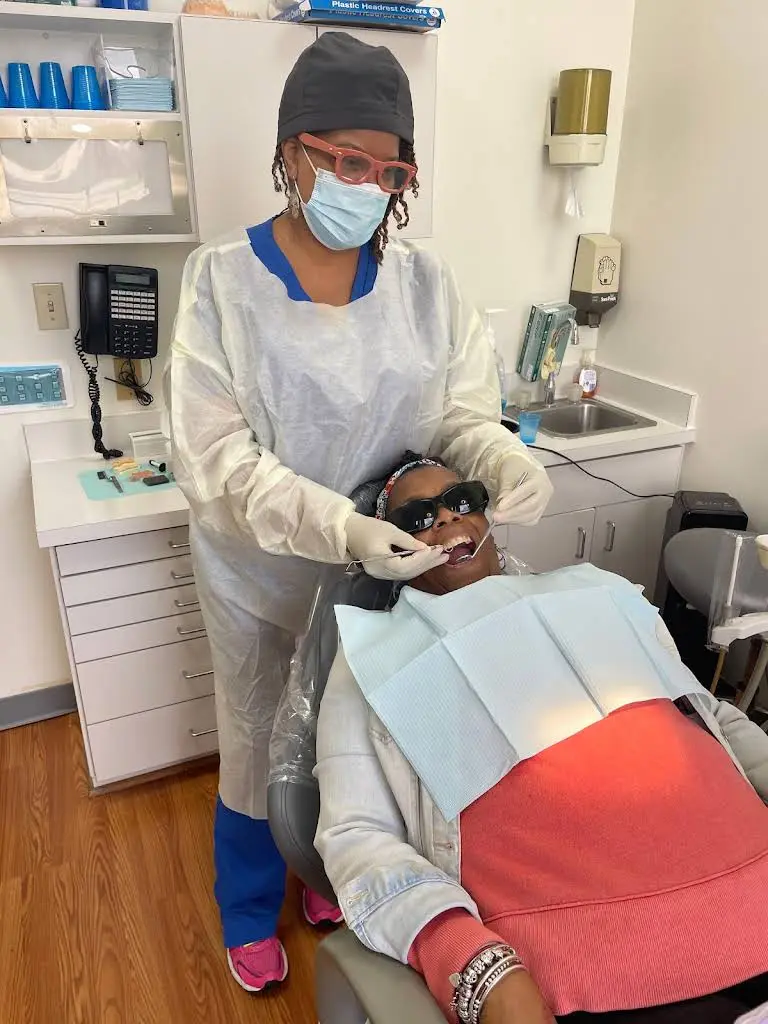 Dr. Taunya L. Jenkins, DDS