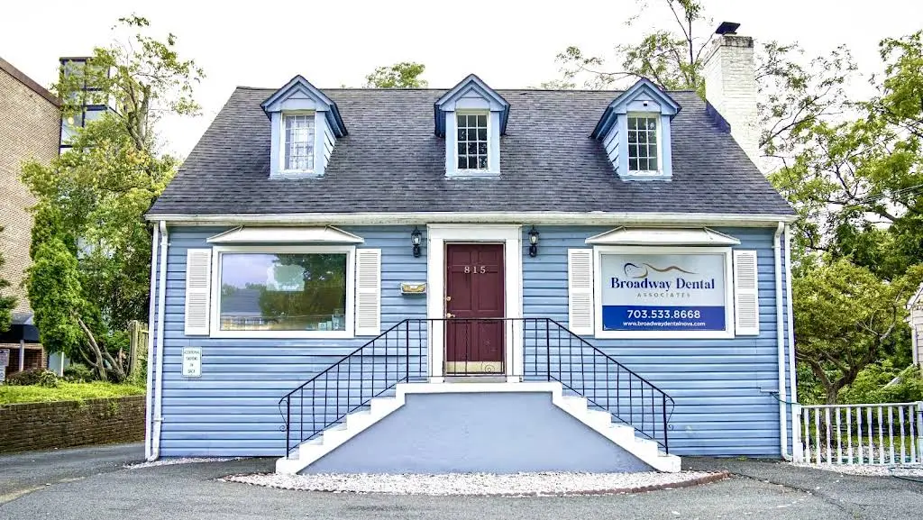 Broadway Dental Associates