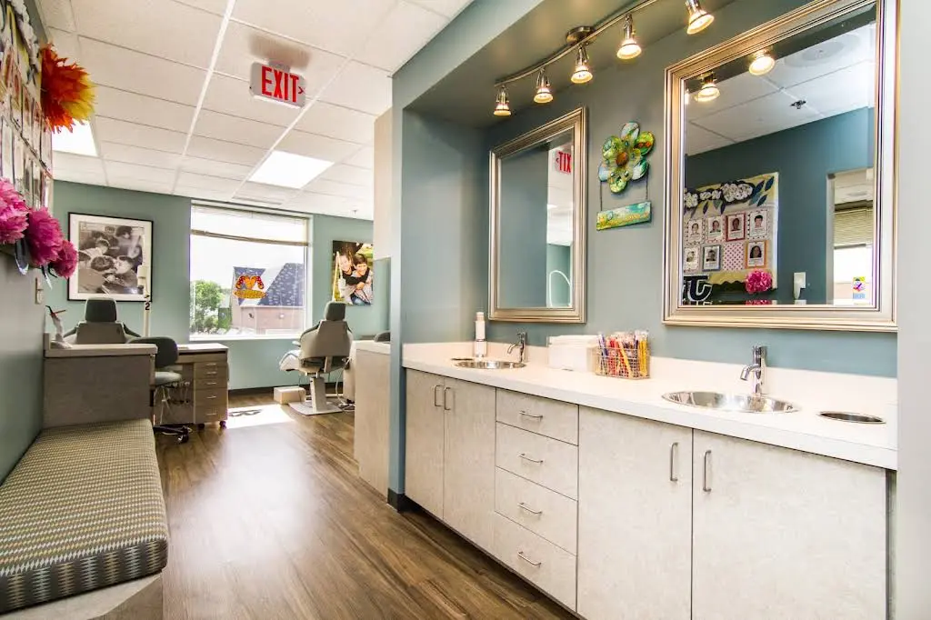 Jarosz & Valente Orthodontics