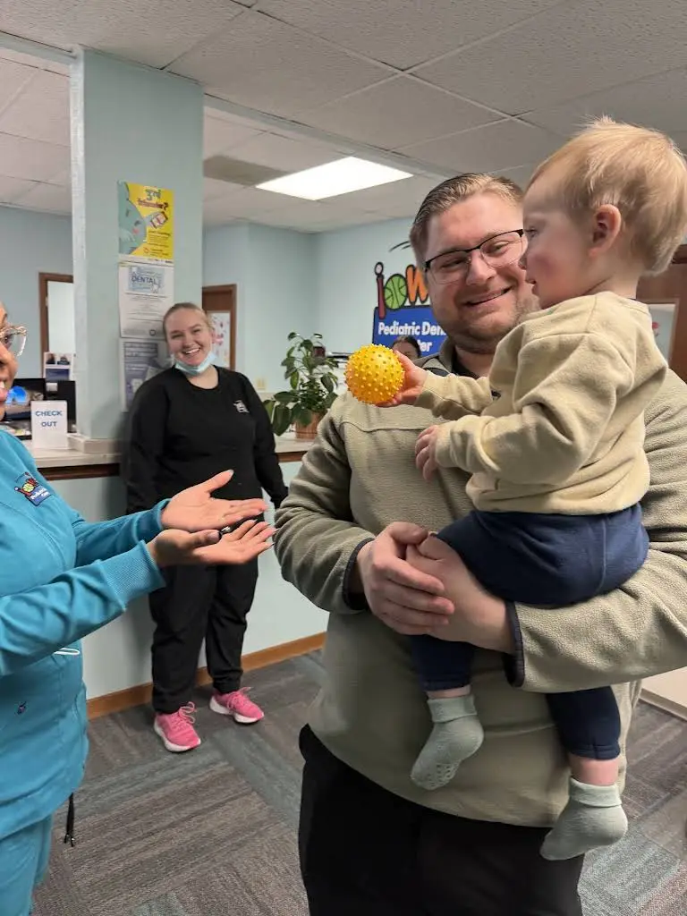 Iowa Pediatric Dental Center - Davenport