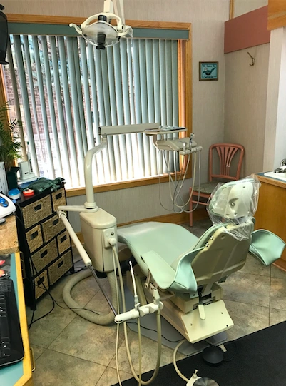 590 Dental