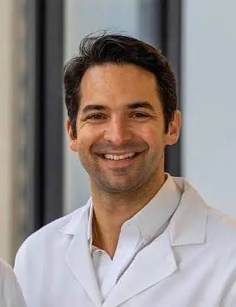 Santini Dentistry: Dr. Louis Santini