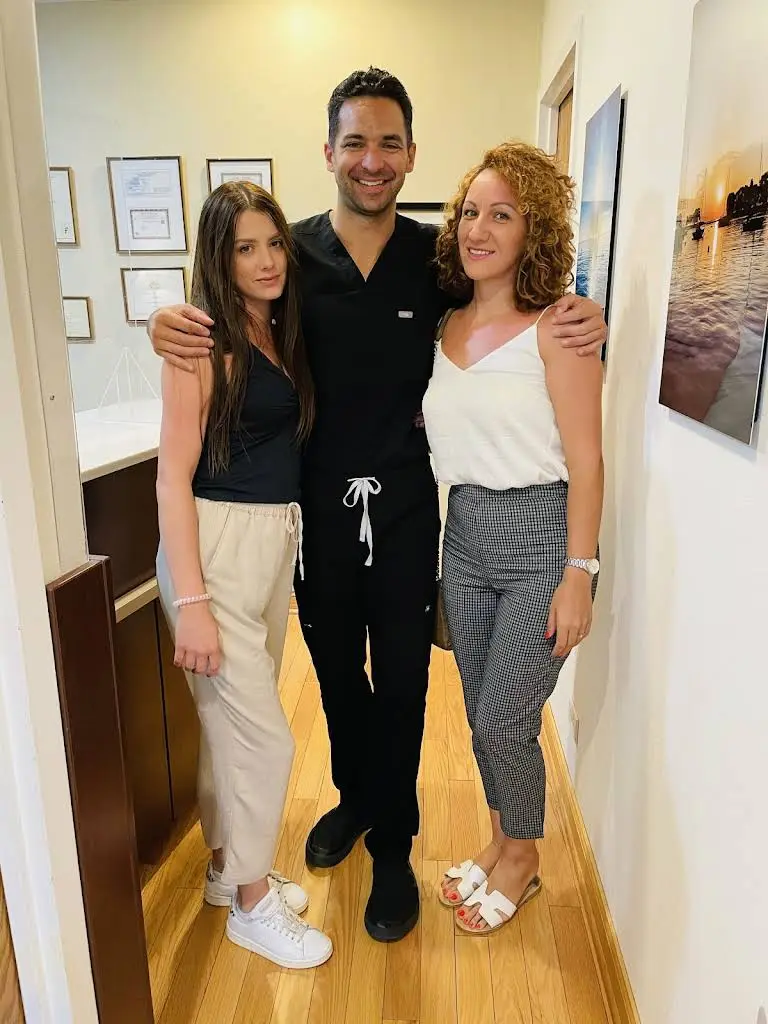 Santini Dentistry: Dr. Louis Santini