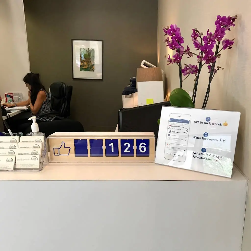Manus Dental - Hyde Park