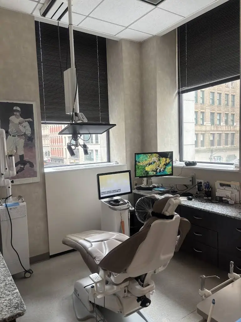 Barr & Diachenko DDS