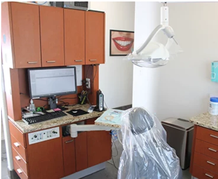 Ultratooth Implant Center