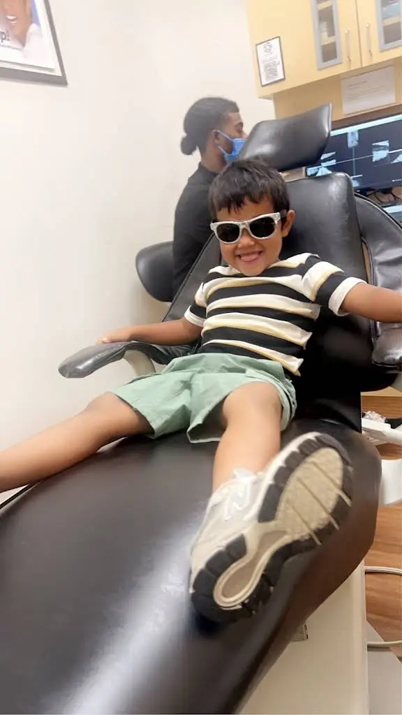 Let's Smile Dental - Alexandria
