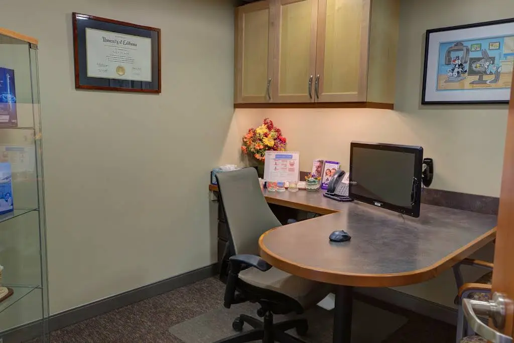Karl A. Smith, DDS | Periodontics & Implants of Alexandria