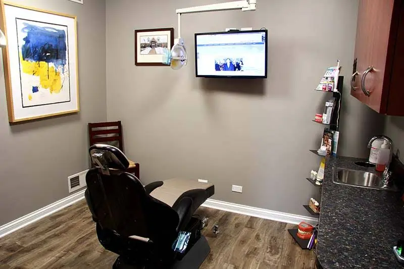 Attar Dental Libertyville