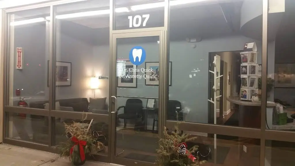 Dr. Christopher B. Quick, DDS