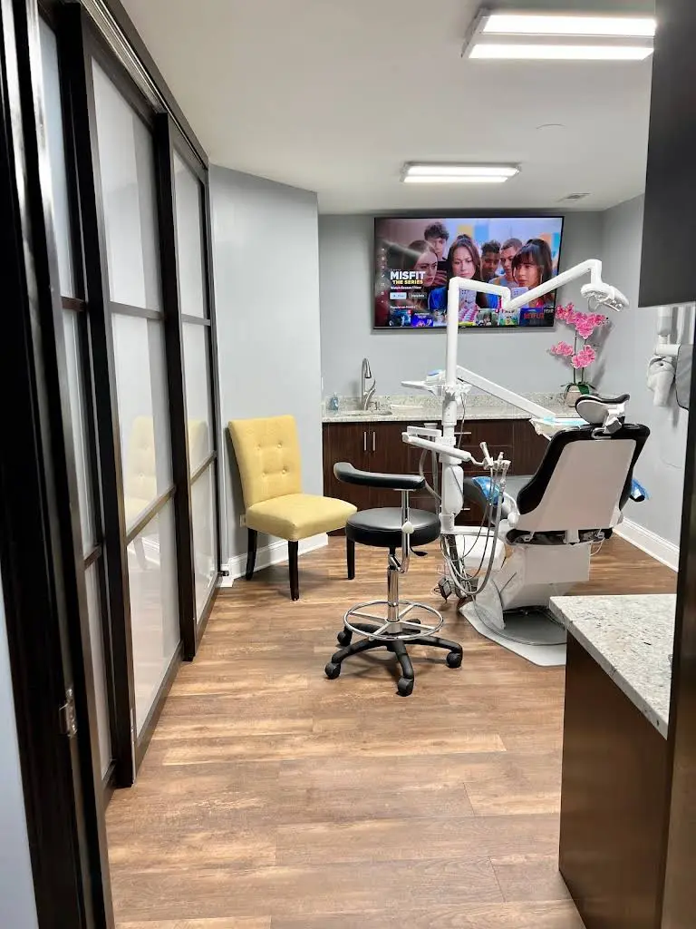 Stony Island Dental
