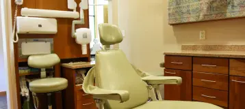 First Impressions The Art Of Dentistry By Lerohl & Landers