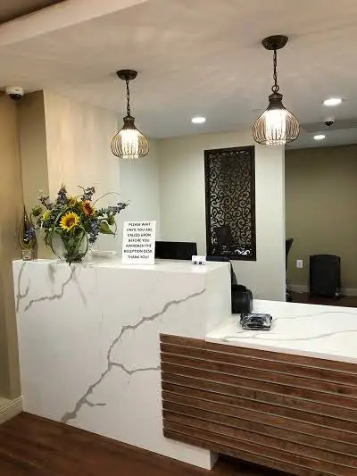 Crystal City Dental Care: Flavio W. Nasr, DDS