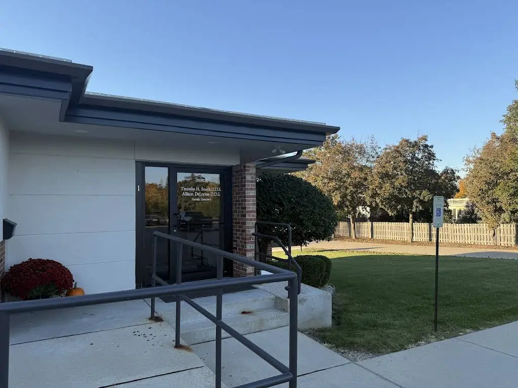 DeLorme Family Dentistry