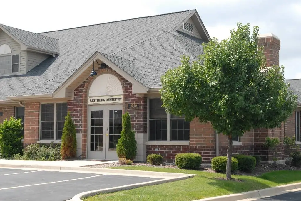Aesthetic Dentistry of Frankfort