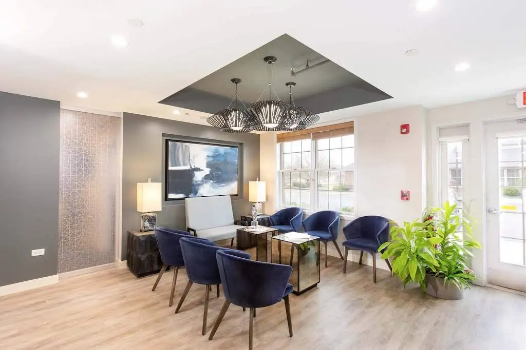 LW Dental