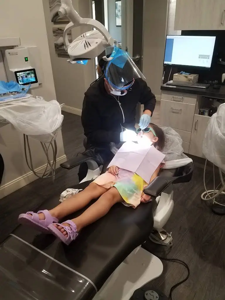 LW Dental
