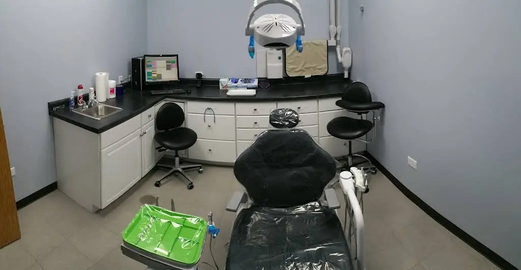 Universal Dental