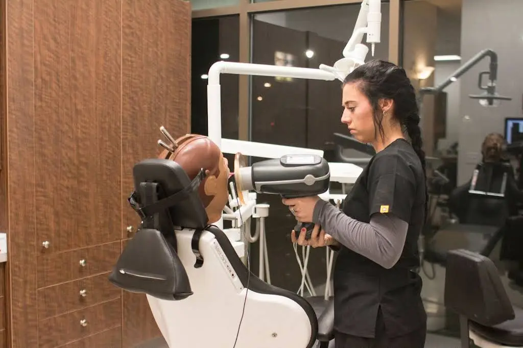 Utah Valley Dental Assisting
