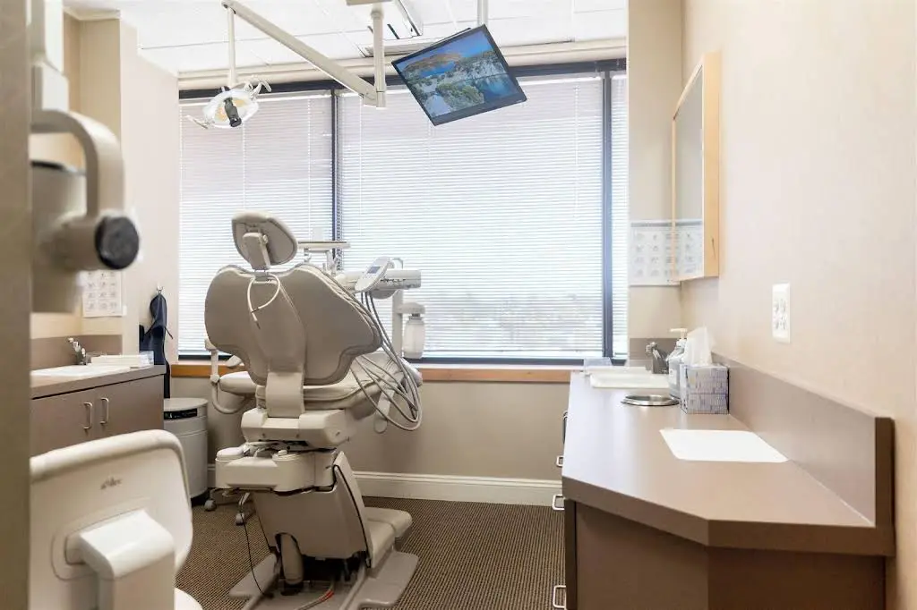 Kraja and Sidhu Dental