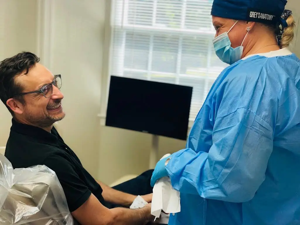 Silver Spring Dental Implant Center / Smiles of Hyattsville