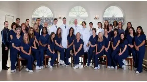 Robert J Kelly DDS & Associates