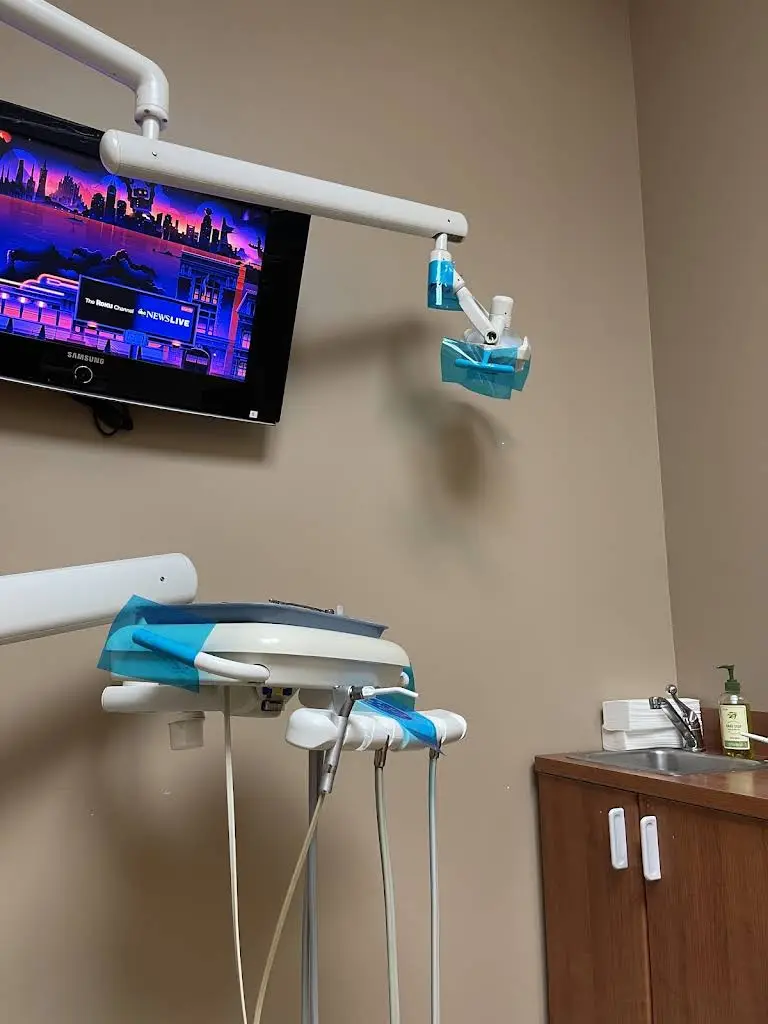 Essense Dental Care