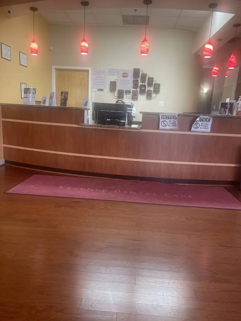 Essense Dental Care