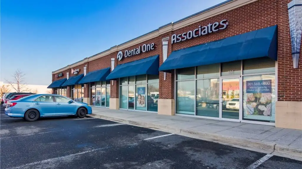 Dental One Associates at Steeplechase