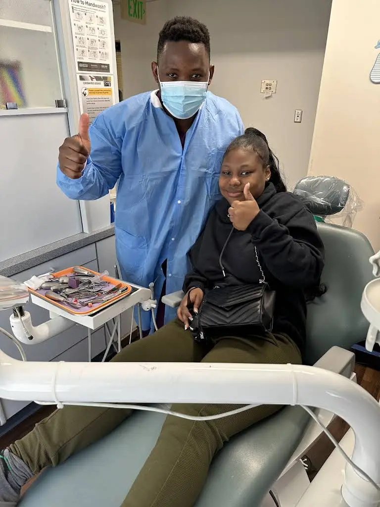 The Neighborhood Dentist