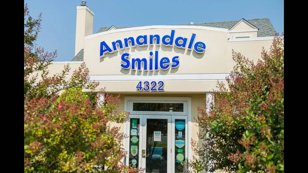 Annandale Smiles