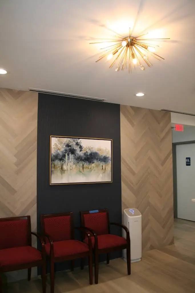 McLean Family & Cosmetic Dentistry: Dr. Sunmin Park DDS