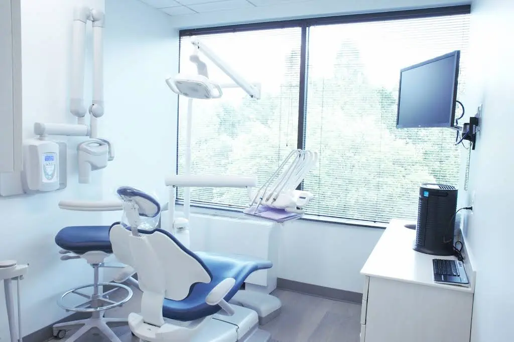 McLean Family & Cosmetic Dentistry: Dr. Sunmin Park DDS