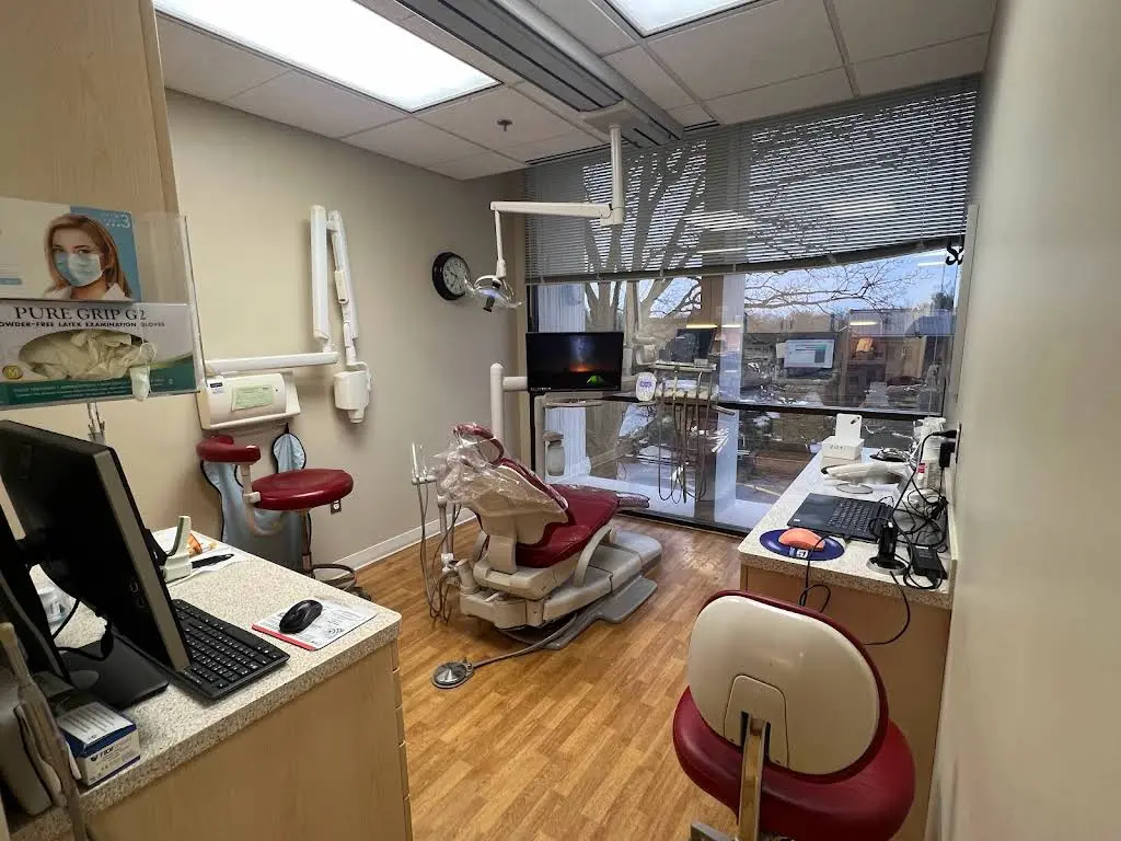 Tysons Corner Cosmetic & Implant Dentistry
