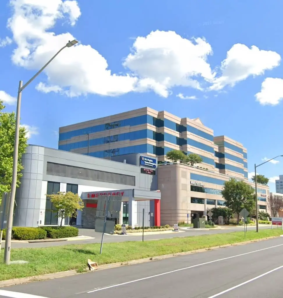 Care Dental - Tysons Corner