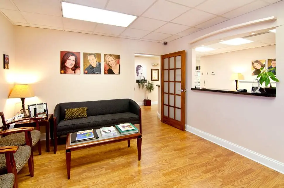 Smile Makers Dental Center - Tysons