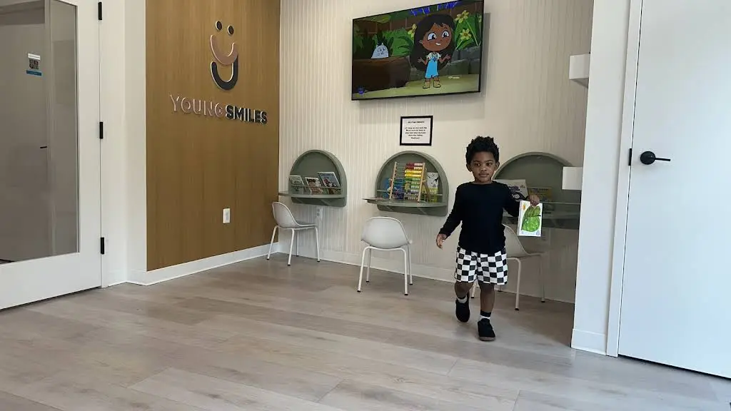 Young Smiles Pediatric Dentistry