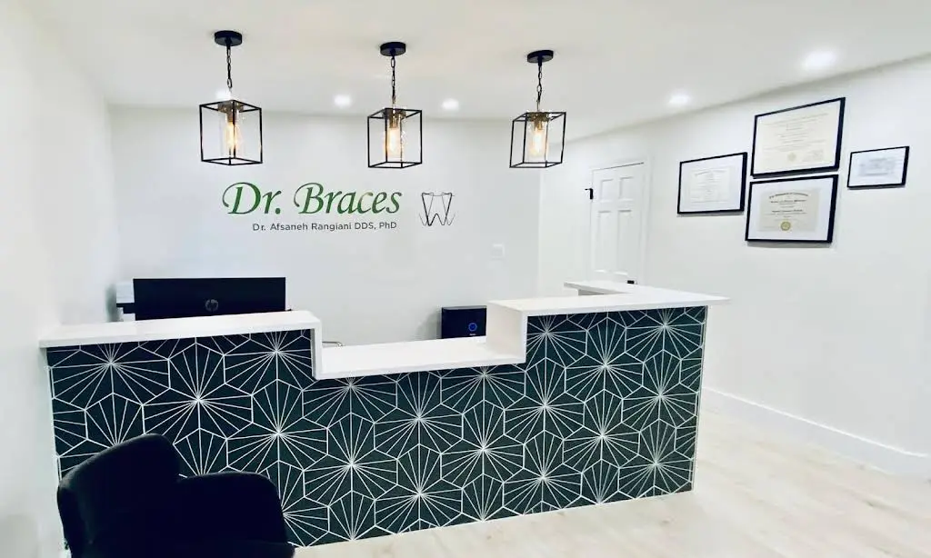 Dr. Braces Orthodontics of Alexandria