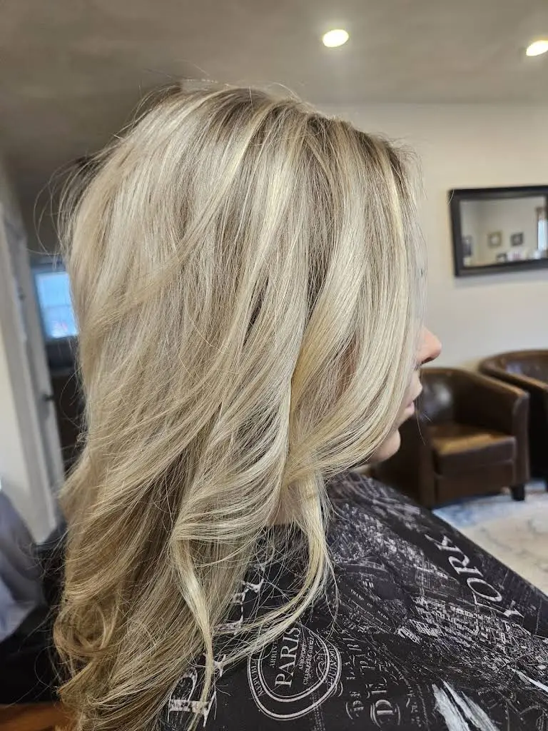 L B Salon & Spa
