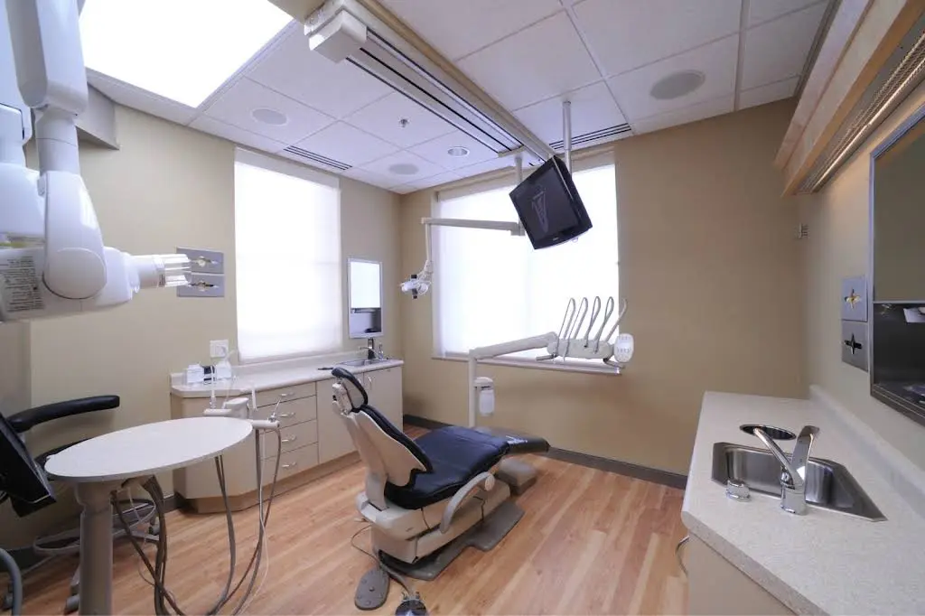 Dr. Dominik Dubravec DDS, MMSc, PC