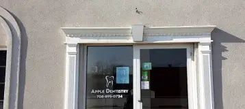 Apple Dentistry
