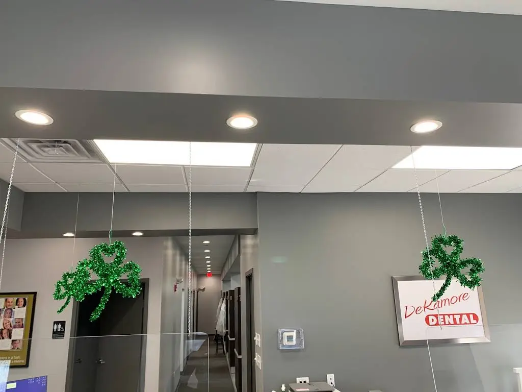 Dekamore Dental