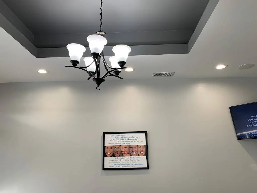 Dekamore Dental