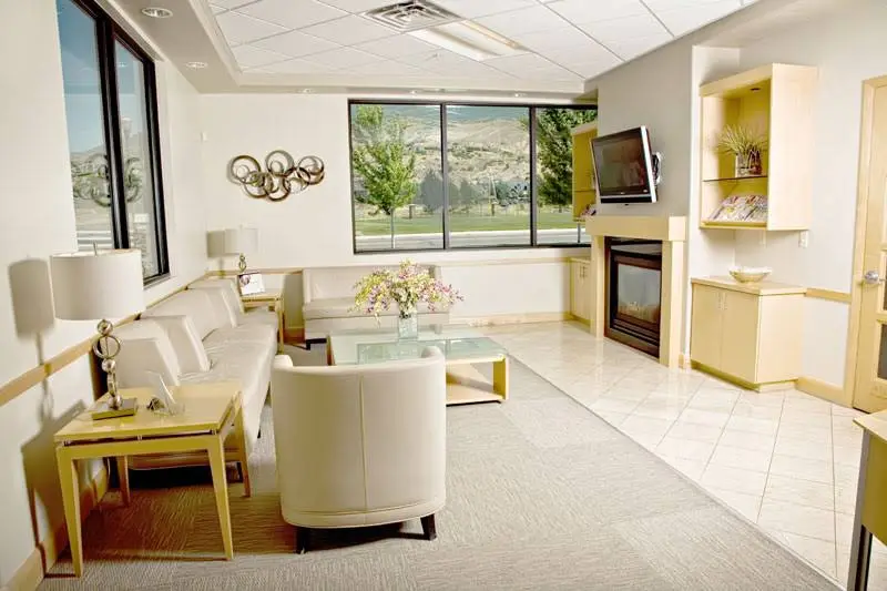 Utah Valley Periodontics: Bankhead Alex DDS