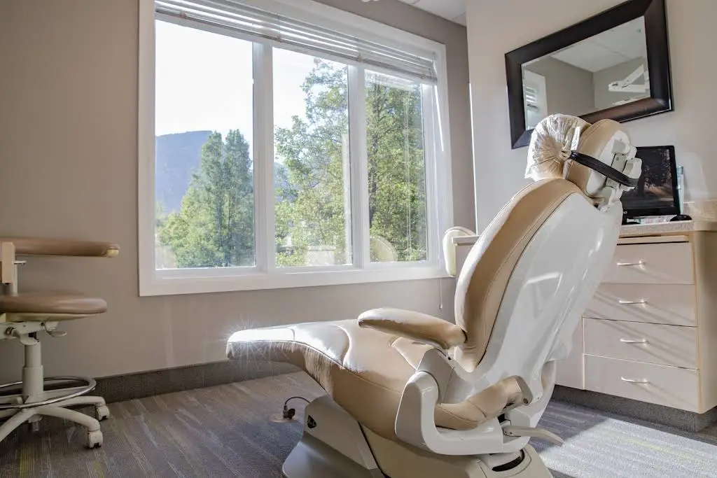 Matthews Smiles Dental