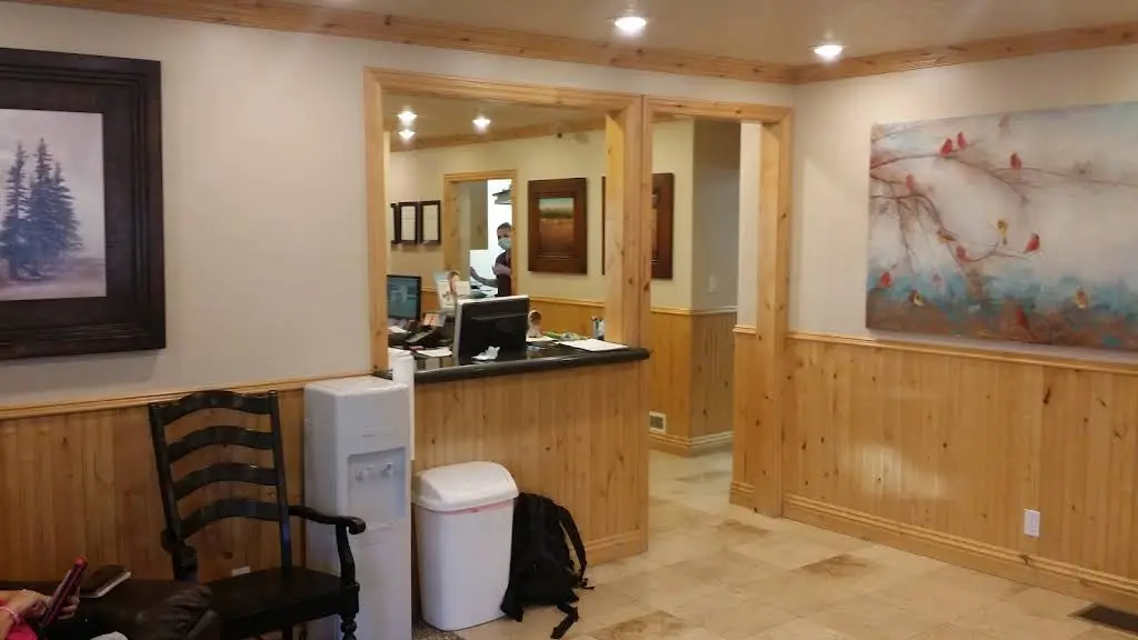 Orem Family Dental: James E Call DMD