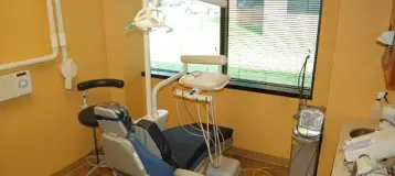 Progressive Dental Solutions | Dr. Wayman Brown